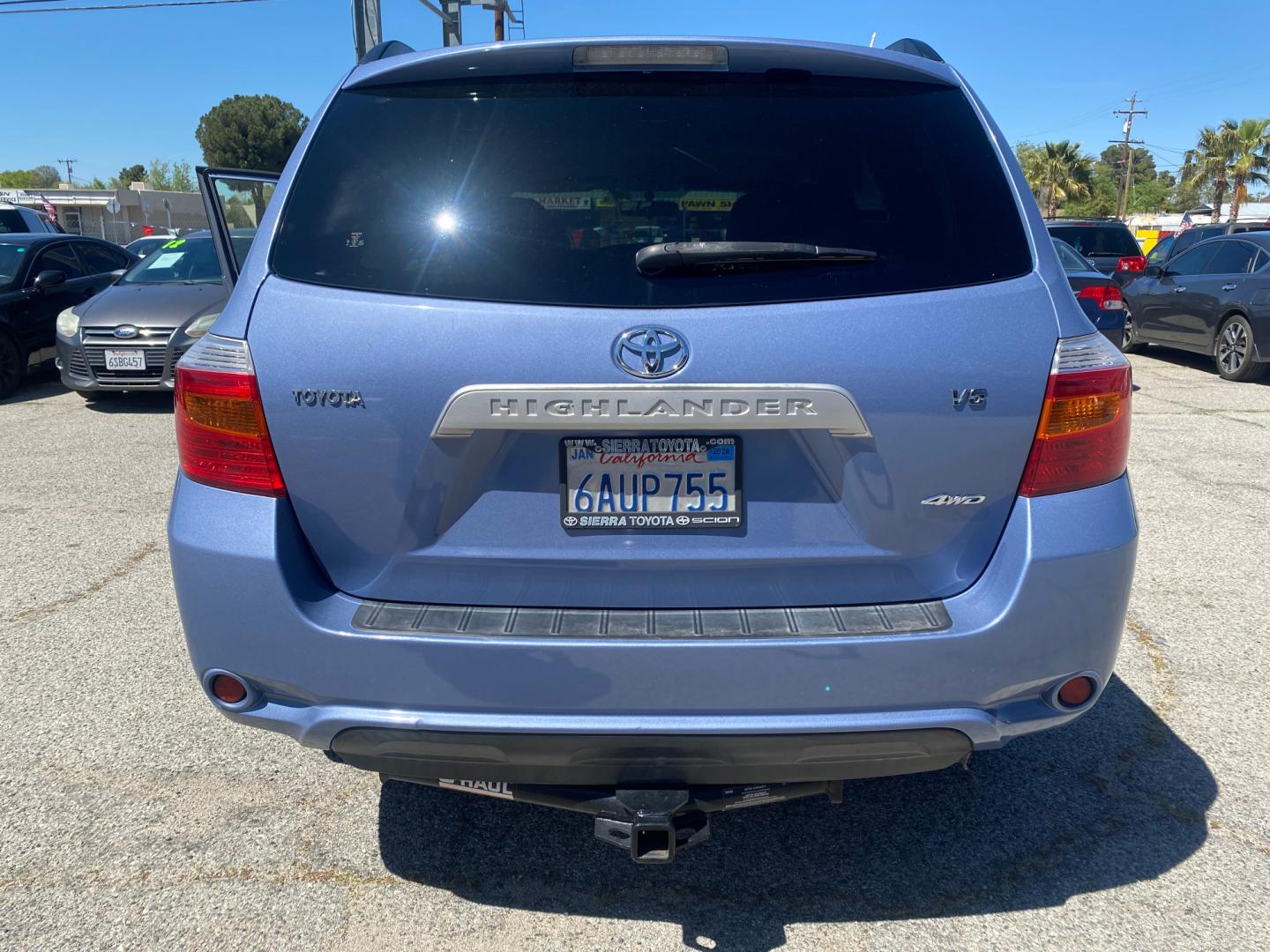2008 Toyota Highlander Base 4WD (JTEES41A682) with an 3.5L V6 DOHC 24V engine, 5-Speed Automatic Overdrive transmission, located at 44356 Date Ave., Lancaster, CA, 93534, (661) 945-6555, 34.688919, -118.139374 - Photo#1